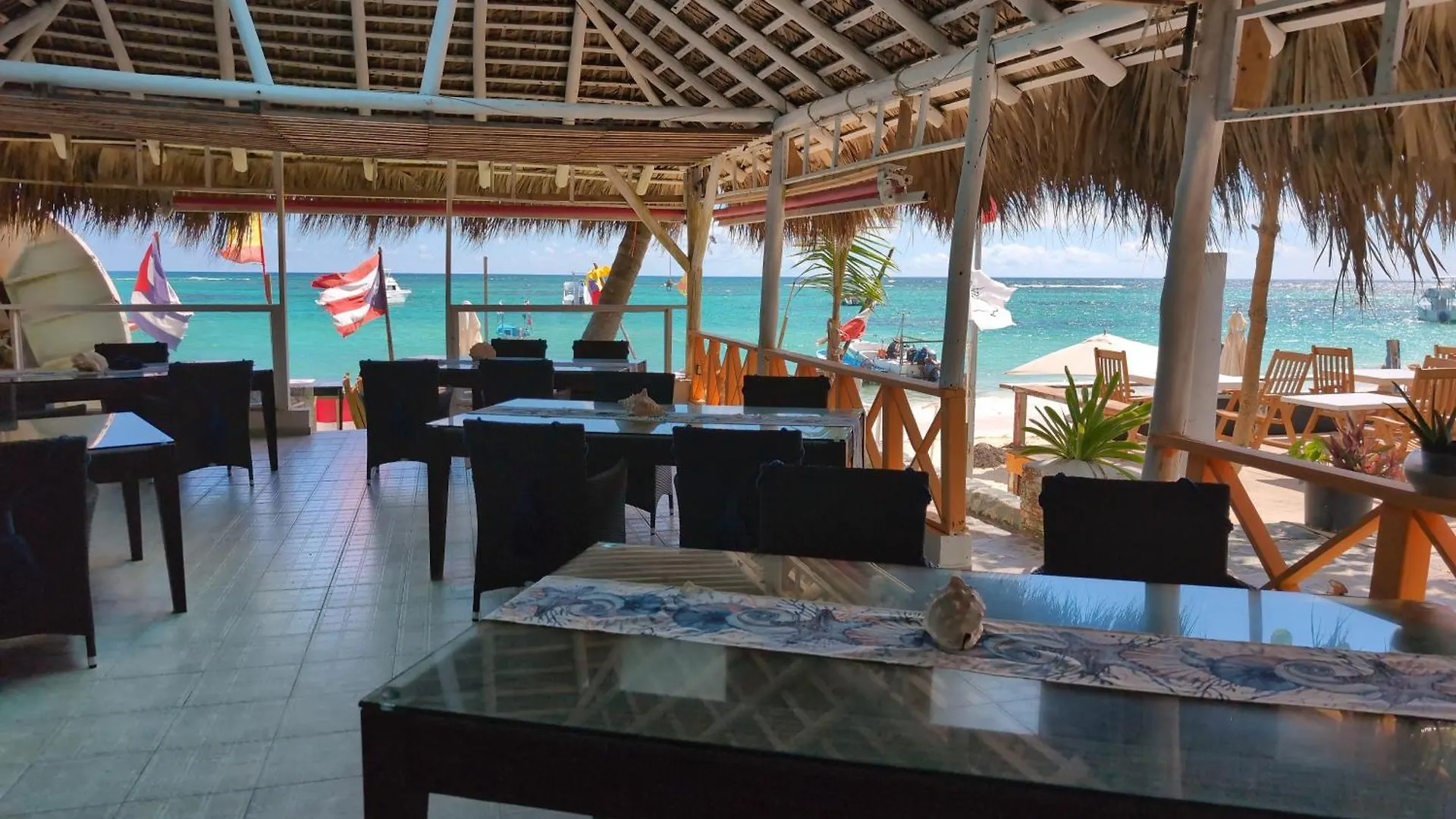 Dios Es Fiel - Ali Hotel Punta Cana 0*,